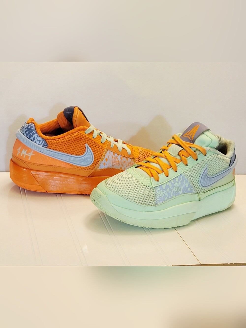 Nike Ja 1 (GS) 'Mismatched' DX2294-800 Size 4.5Y Bright Mandarin/Vapor Green